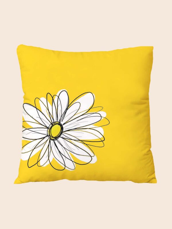 Retro daisy cushion yellow